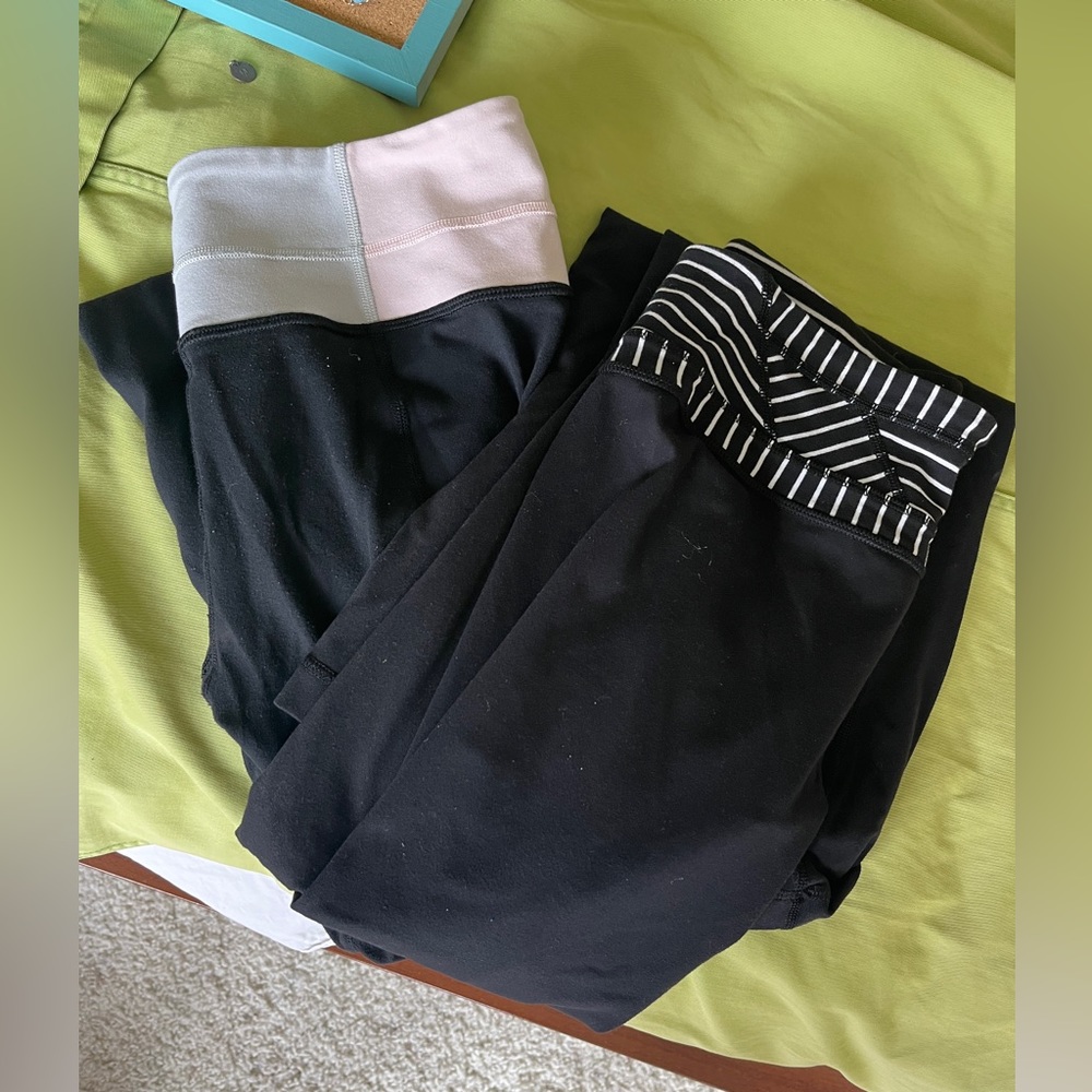 Pair of Lululemon Flare Leggings Size 4